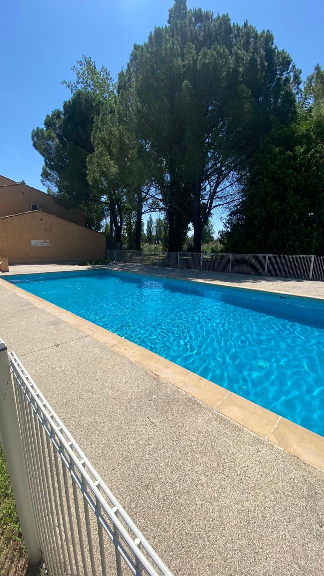 Joli Appartement 27M2 Oasis Provencale En Village Vacances En Camargue Arles Exteriér fotografie